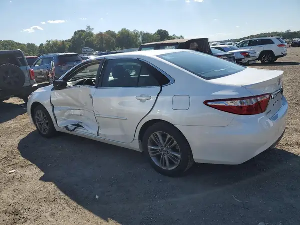 4T1BF1FKXHU310792 2017 TOYOTA CAMRY - Image 2
