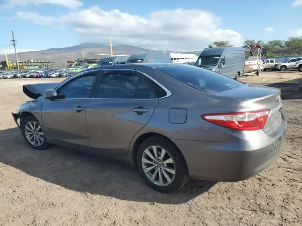 4T1BF1FKXHU314390 2017 TOYOTA CAMRY - Image 2