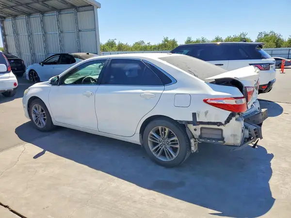 4T1BF1FKXHU323090 2017 TOYOTA CAMRY - Image 2