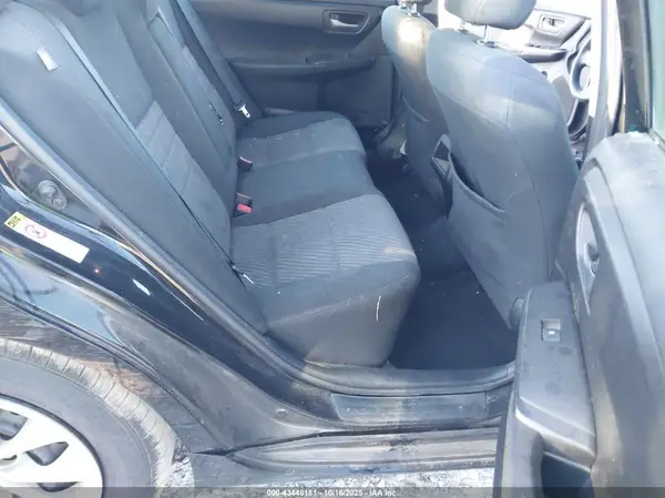 4T1BF1FKXHU326085 2017 TOYOTA CAMRY - Image 8