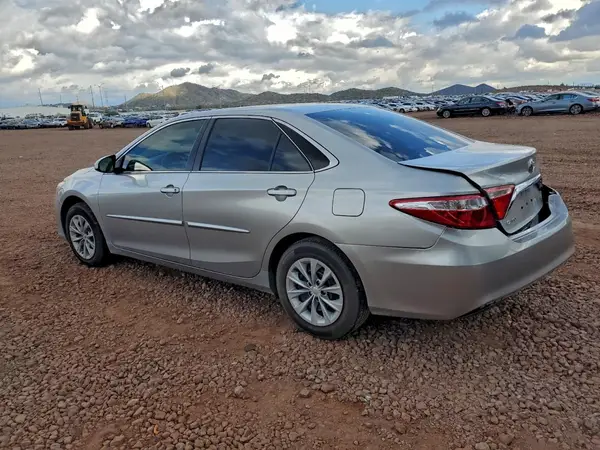 4T1BF1FKXHU326541 2017 TOYOTA CAMRY - Image 2