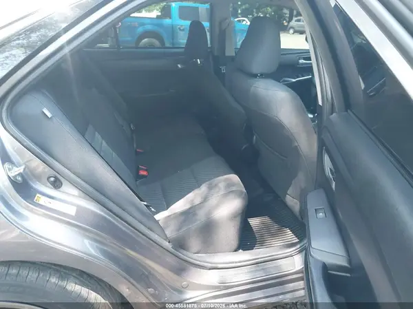 4T1BF1FKXHU331657 2017 TOYOTA CAMRY - Image 8