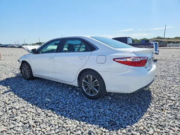 4T1BF1FKXHU335577 2017 TOYOTA CAMRY - Image 2
