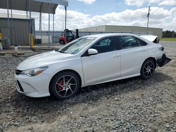 4T1BF1FKXHU336907 2017 TOYOTA CAMRY - Image 1