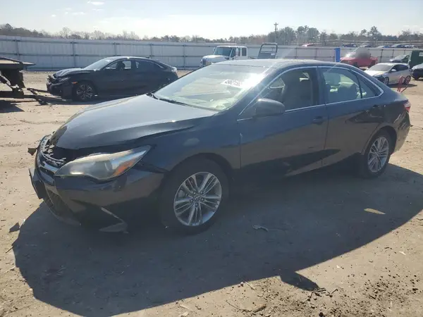 4T1BF1FKXHU337507 2017 TOYOTA CAMRY - Image 1