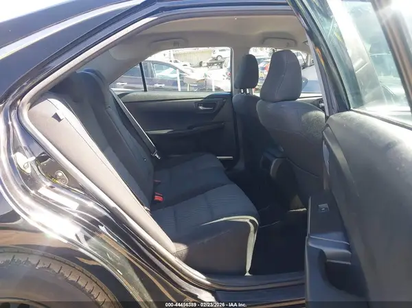 4T1BF1FKXHU339242 2017 TOYOTA CAMRY - Image 8