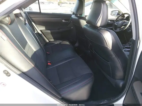 4T1BF1FKXHU340519 2017 TOYOTA CAMRY - Image 8