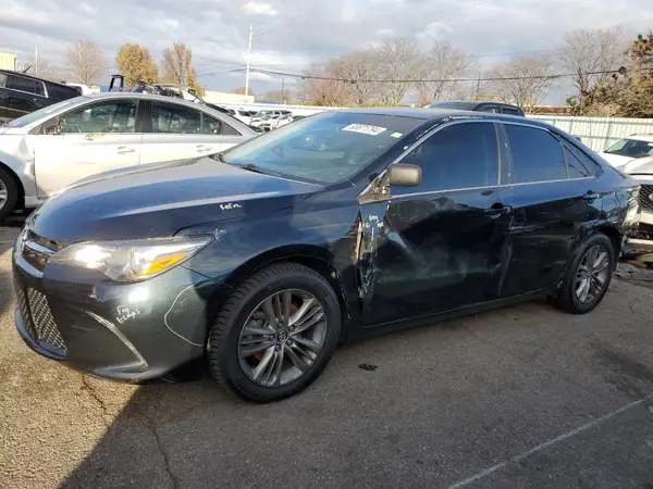 4T1BF1FKXHU343713 2017 TOYOTA CAMRY - Image 1