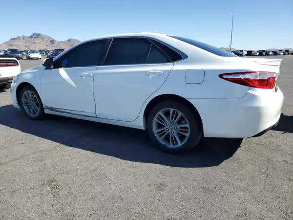 4T1BF1FKXHU344005 2017 TOYOTA CAMRY - Image 2
