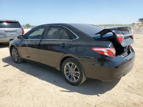 4T1BF1FKXHU347440 2017 TOYOTA CAMRY - Image 2
