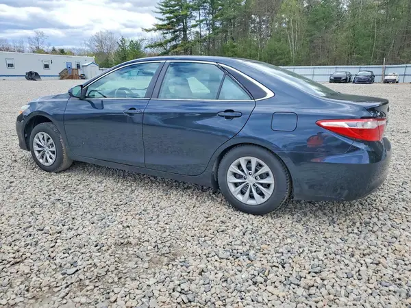 4T1BF1FKXHU349091 2017 TOYOTA CAMRY - Image 2