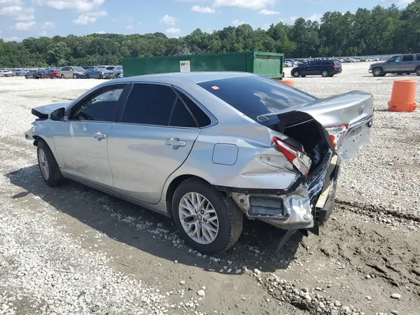 4T1BF1FKXHU350970 2017 TOYOTA CAMRY - Image 2