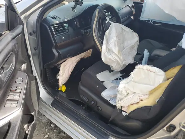4T1BF1FKXHU350970 2017 TOYOTA CAMRY - Image 8