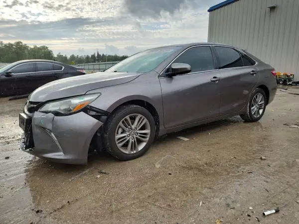 4T1BF1FKXHU351357 2017 TOYOTA CAMRY - Image 1