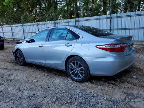 4T1BF1FKXHU360043 2017 TOYOTA CAMRY - Image 2