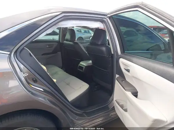 4T1BF1FKXHU360317 2017 TOYOTA CAMRY - Image 8