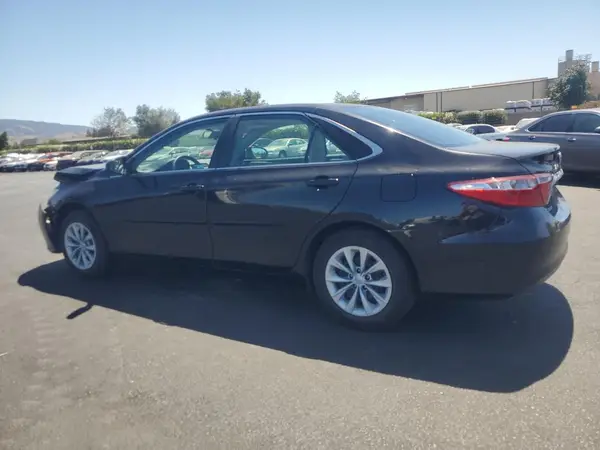 4T1BF1FKXHU360608 2017 TOYOTA CAMRY - Image 2