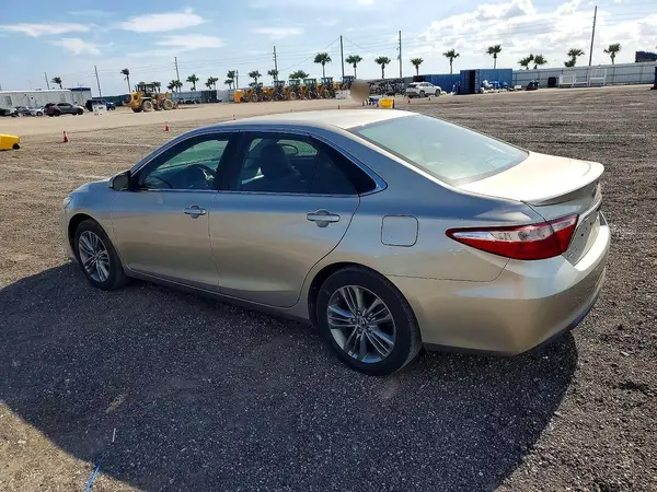 4T1BF1FKXHU366067 2017 TOYOTA CAMRY - Image 2