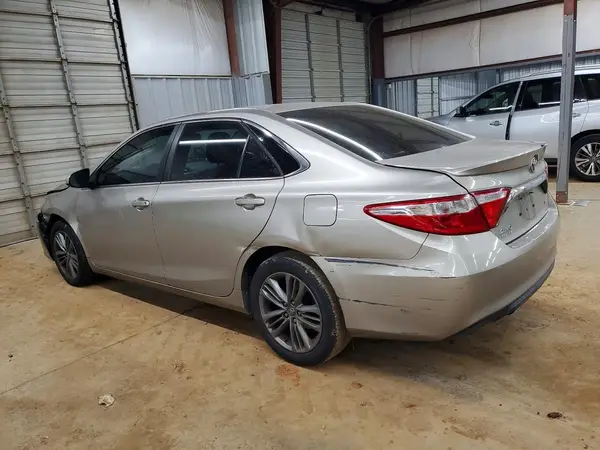 4T1BF1FKXHU366201 2017 TOYOTA CAMRY - Image 2