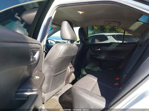 4T1BF1FKXHU369034 2017 TOYOTA CAMRY - Image 8