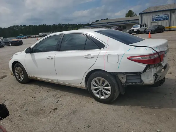 4T1BF1FKXHU371883 2017 TOYOTA CAMRY - Image 2