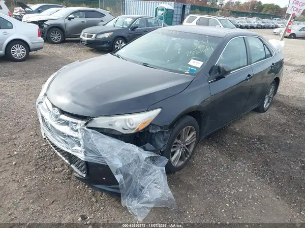 4T1BF1FKXHU373259 2017 TOYOTA CAMRY - Image 2