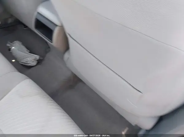 4T1BF1FKXHU373942 2017 TOYOTA CAMRY - Image 8