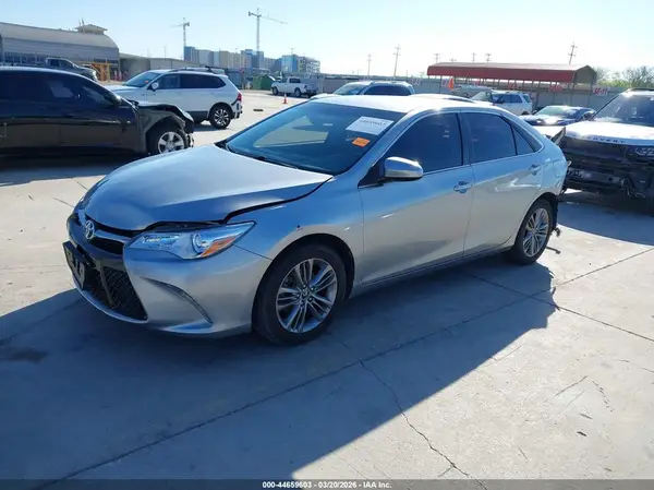 4T1BF1FKXHU378025 2017 TOYOTA CAMRY - Image 2