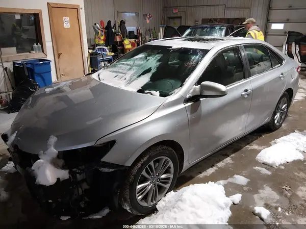 4T1BF1FKXHU380373 2017 TOYOTA CAMRY - Image 2