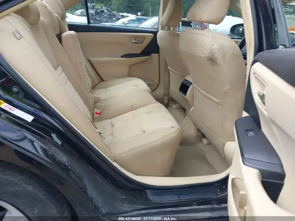 4T1BF1FKXHU383001 2017 TOYOTA CAMRY - Image 8