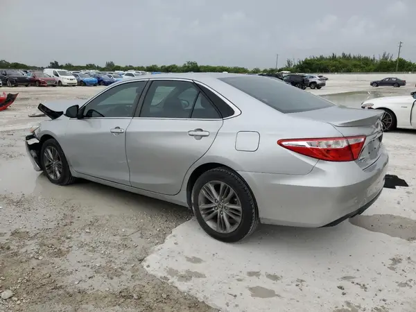4T1BF1FKXHU383872 2017 TOYOTA CAMRY - Image 2