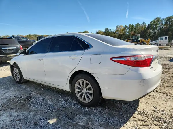 4T1BF1FKXHU384567 2017 TOYOTA CAMRY - Image 2