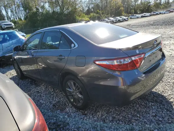 4T1BF1FKXHU391597 2017 TOYOTA CAMRY - Image 2