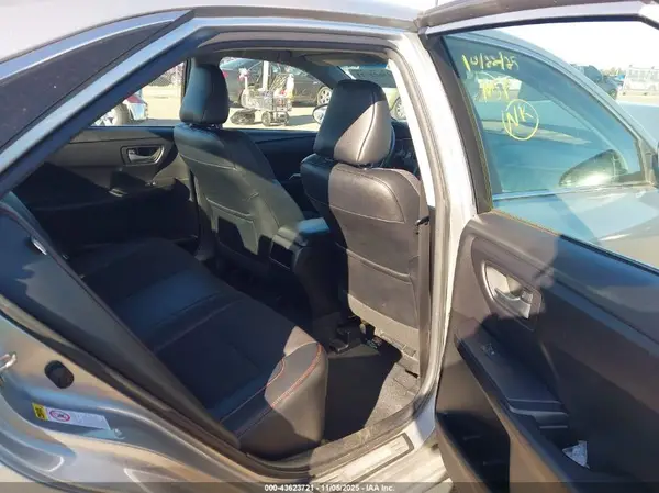 4T1BF1FKXHU393611 2017 TOYOTA CAMRY - Image 8
