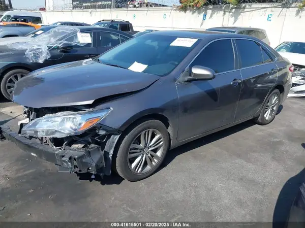 4T1BF1FKXHU394869 2017 TOYOTA CAMRY - Image 2