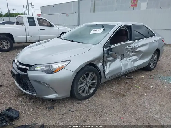 4T1BF1FKXHU395018 2017 TOYOTA CAMRY - Image 2