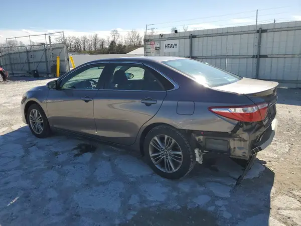 4T1BF1FKXHU396640 2017 TOYOTA CAMRY - Image 2