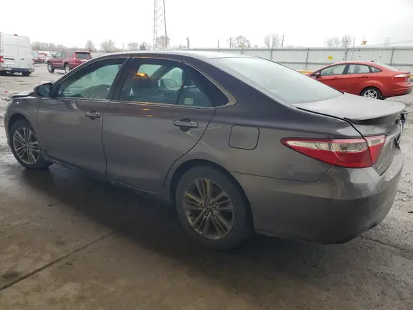 4T1BF1FKXHU403599 2017 TOYOTA CAMRY - Image 2