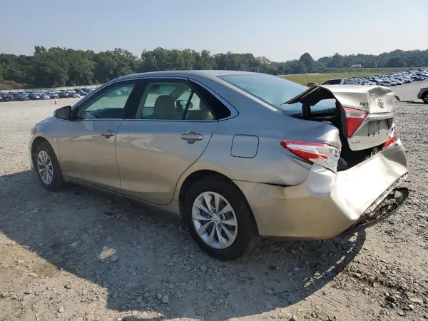 4T1BF1FKXHU403635 2017 TOYOTA CAMRY - Image 2