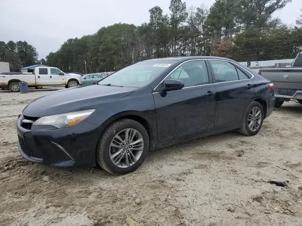 4T1BF1FKXHU407930 2017 TOYOTA CAMRY - Image 1
