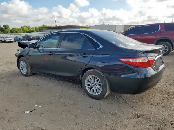4T1BF1FKXHU410004 2017 TOYOTA CAMRY - Image 2