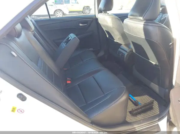 4T1BF1FKXHU418815 2017 TOYOTA CAMRY - Image 8