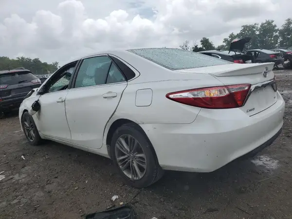 4T1BF1FKXHU421231 2017 TOYOTA CAMRY - Image 2