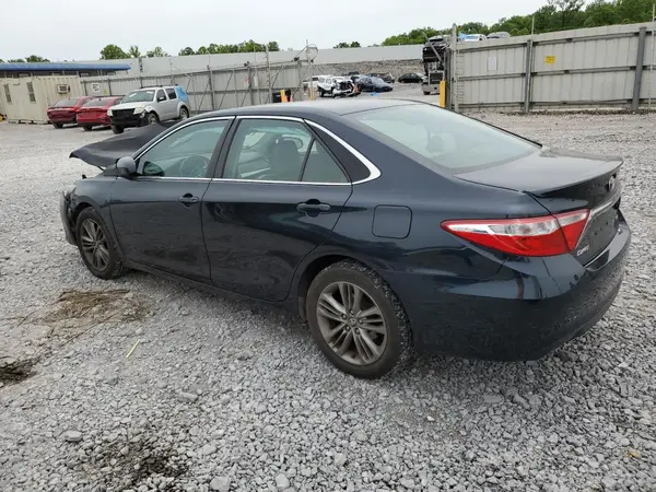 4T1BF1FKXHU422976 2017 TOYOTA CAMRY - Image 2