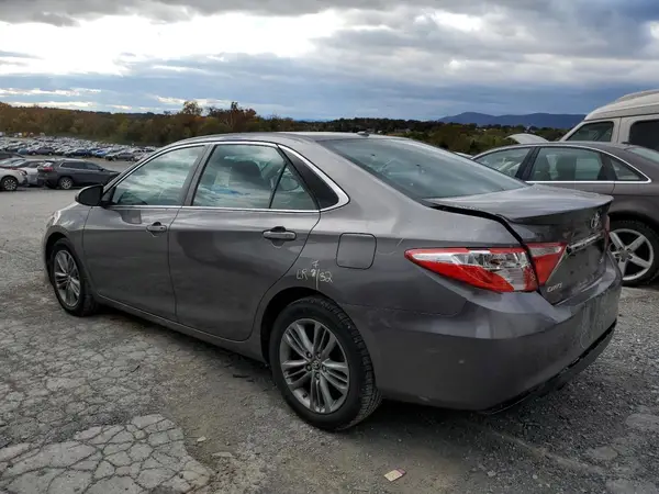 4T1BF1FKXHU423108 2017 TOYOTA CAMRY - Image 2