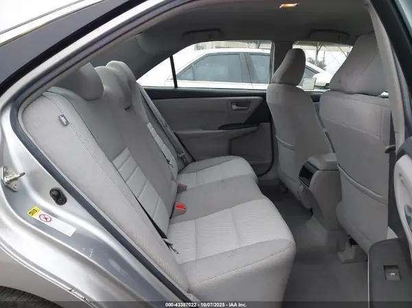 4T1BF1FKXHU426347 2017 TOYOTA CAMRY - Image 8