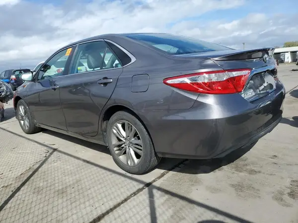 4T1BF1FKXHU429491 2017 TOYOTA CAMRY - Image 2
