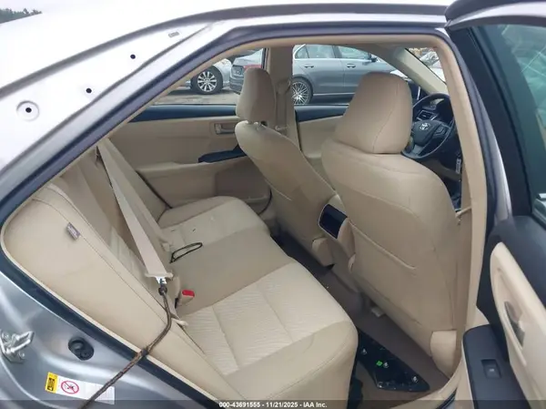 4T1BF1FKXHU430303 2017 TOYOTA CAMRY - Image 8