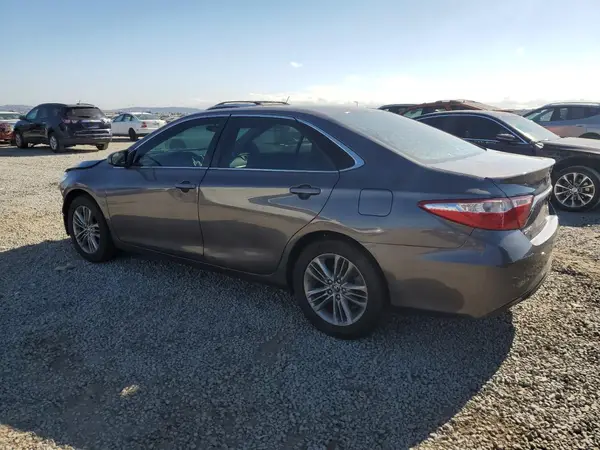 4T1BF1FKXHU431919 2017 TOYOTA CAMRY - Image 2