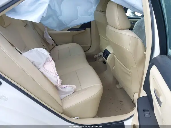 4T1BF1FKXHU432374 2017 TOYOTA CAMRY - Image 8